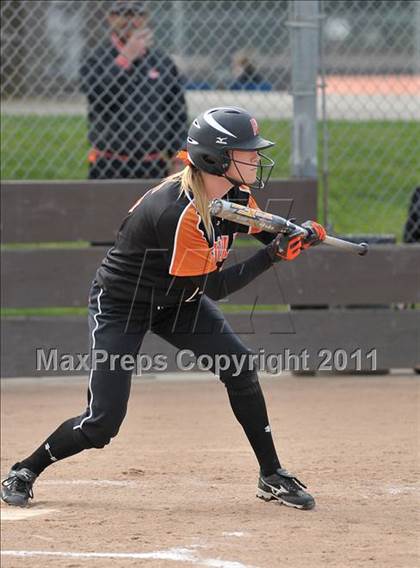 Thumbnail 1 in Pleasant Valley vs. Roseville (Stephanie LeDoux Tournament) photogallery.