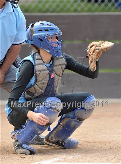 Thumbnail 1 in Pleasant Valley vs. Roseville (Stephanie LeDoux Tournament) photogallery.