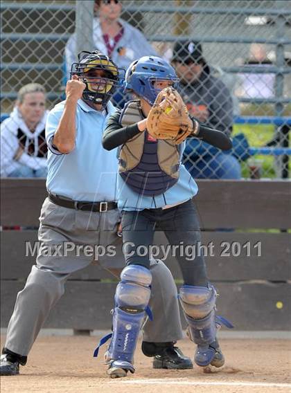 Thumbnail 2 in Pleasant Valley vs. Roseville (Stephanie LeDoux Tournament) photogallery.