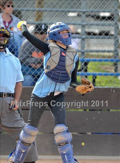 Thumbnail 3 in Pleasant Valley vs. Roseville (Stephanie LeDoux Tournament) photogallery.