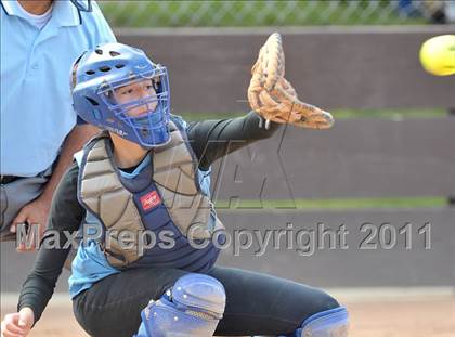 Thumbnail 2 in Pleasant Valley vs. Roseville (Stephanie LeDoux Tournament) photogallery.