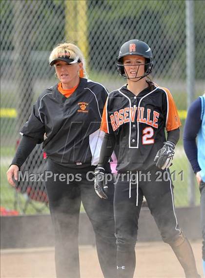 Thumbnail 1 in Pleasant Valley vs. Roseville (Stephanie LeDoux Tournament) photogallery.