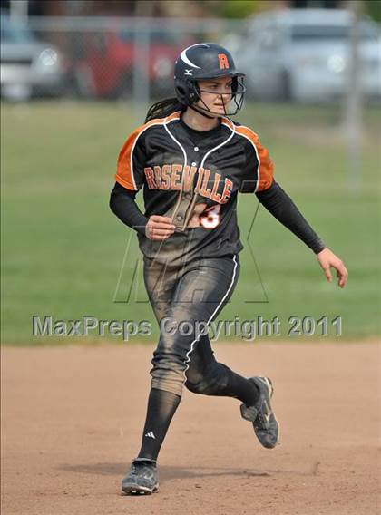 Thumbnail 2 in Pleasant Valley vs. Roseville (Stephanie LeDoux Tournament) photogallery.