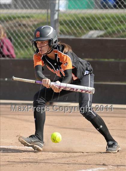 Thumbnail 1 in Pleasant Valley vs. Roseville (Stephanie LeDoux Tournament) photogallery.