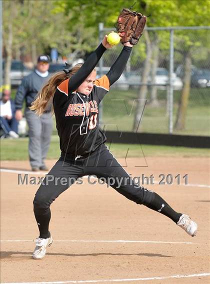 Thumbnail 3 in Pleasant Valley vs. Roseville (Stephanie LeDoux Tournament) photogallery.