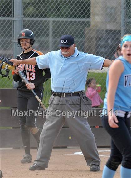 Thumbnail 3 in Pleasant Valley vs. Roseville (Stephanie LeDoux Tournament) photogallery.