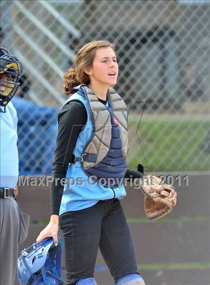 Thumbnail 2 in Pleasant Valley vs. Roseville (Stephanie LeDoux Tournament) photogallery.