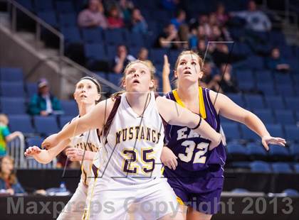 Thumbnail 3 in Kim vs. Eads (CHSAA 1A Final Four) photogallery.