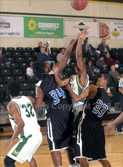 Thumbnail 1 in Monterey Trail vs. Valley (Hoops Classic 2009) photogallery.