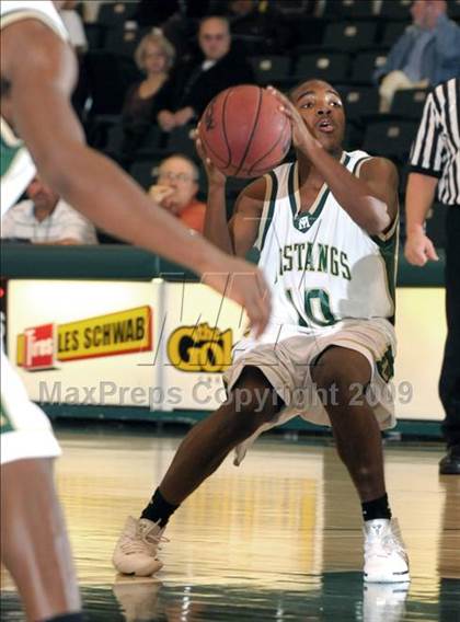 Thumbnail 2 in Monterey Trail vs. Valley (Hoops Classic 2009) photogallery.