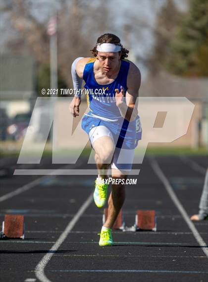Thumbnail 3 in North Platte Invitational photogallery.