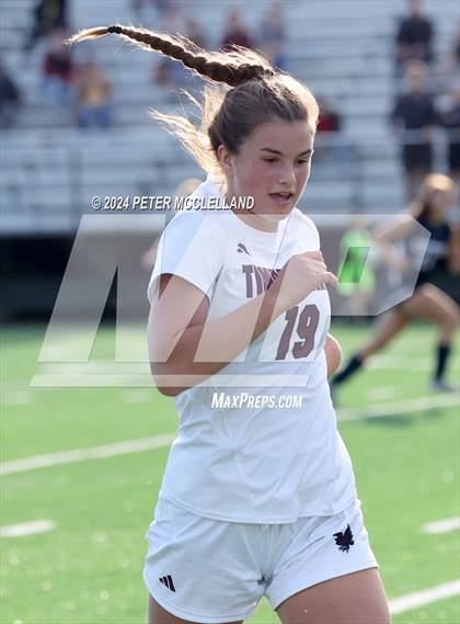 Thumbnail 1 in Exeter vs. Timberlane (NHIAA Division I Quarter-Final Round) photogallery.