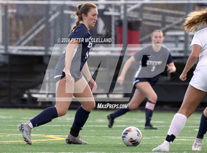 Thumbnail 3 in Exeter vs. Timberlane (NHIAA Division I Quarter-Final Round) photogallery.
