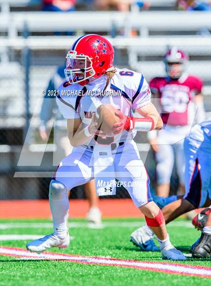 Thumbnail 3 in MacArthur vs. Garden City (Sec VIII Conf II Final) photogallery.