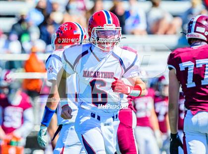 Thumbnail 2 in MacArthur vs. Garden City (Sec VIII Conf II Final) photogallery.