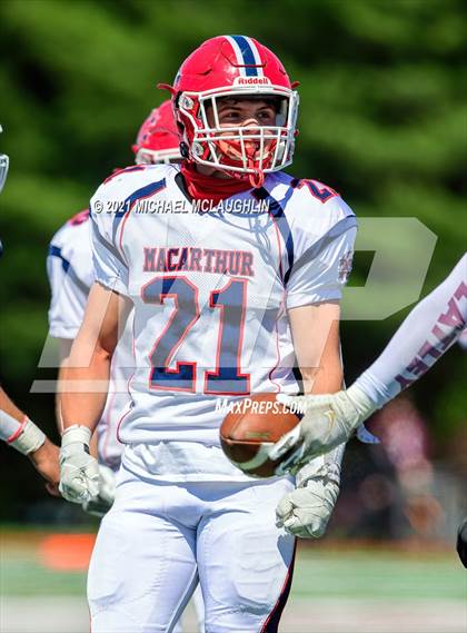 Thumbnail 2 in MacArthur vs. Garden City (Sec VIII Conf II Final) photogallery.