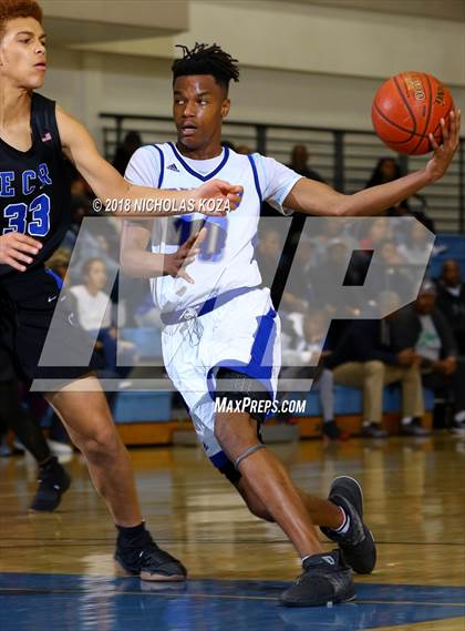Thumbnail 3 in El Camino Real vs. Rialto (MLK Day Showdown) photogallery.