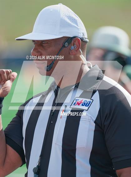 Thumbnail 1 in Jordan vs. Stratford (UIL 6A D2 Football Area) photogallery.