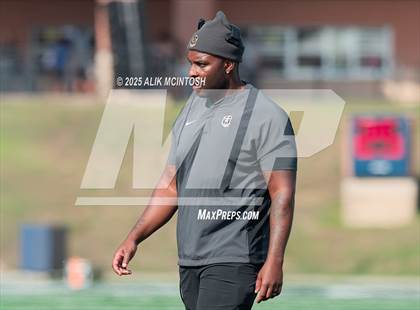 Thumbnail 1 in Jordan vs. Stratford (UIL 6A D2 Football Area) photogallery.