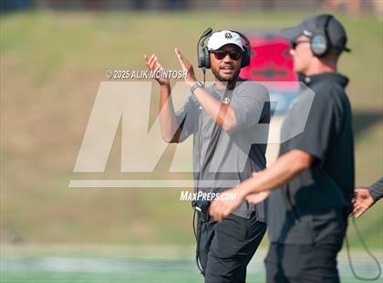 Thumbnail 1 in Jordan vs. Stratford (UIL 6A D2 Football Area) photogallery.