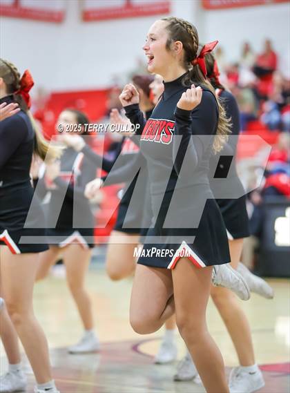 Thumbnail 1 in Grantsville Cheer photogallery.
