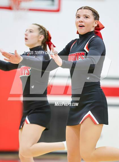 Thumbnail 3 in Grantsville Cheer photogallery.
