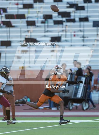 Thumbnail 3 in Faith Lutheran @ Legacy photogallery.