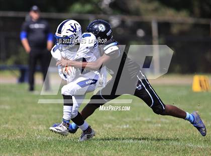 Thumbnail 3 in Bishop Kearney/Rochester Prep vs. Batavia photogallery.