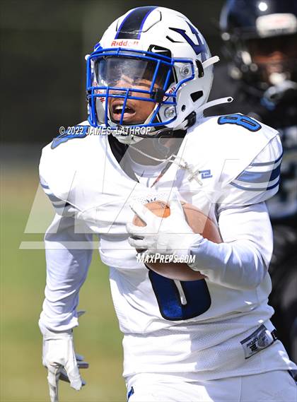 Thumbnail 2 in Bishop Kearney/Rochester Prep vs. Batavia photogallery.