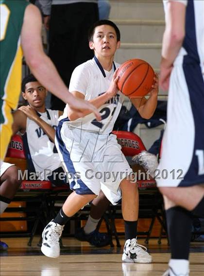 Thumbnail 3 in Mira Costa vs. Venice (Hilltop Classic) photogallery.