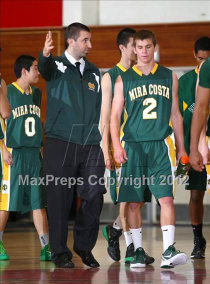Thumbnail 2 in Mira Costa vs. Venice (Hilltop Classic) photogallery.