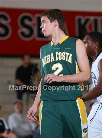 Thumbnail 1 in Mira Costa vs. Venice (Hilltop Classic) photogallery.