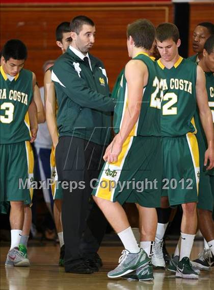 Thumbnail 1 in Mira Costa vs. Venice (Hilltop Classic) photogallery.