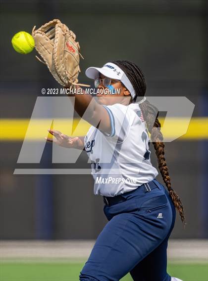 Thumbnail 1 in Hackley vs Poly Prep Country Day (NYSAIS Final) photogallery.