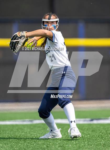 Thumbnail 3 in Hackley vs Poly Prep Country Day (NYSAIS Final) photogallery.
