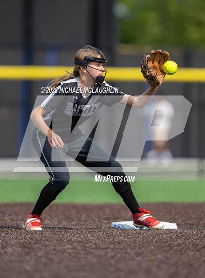 Thumbnail 3 in Hackley vs Poly Prep Country Day (NYSAIS Final) photogallery.