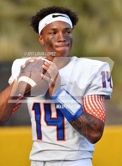 Thumbnail 3 in Bishop Gorman @ Mater Dei photogallery.
