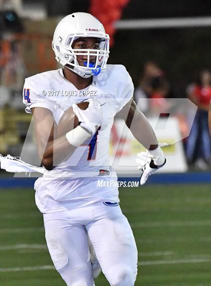Thumbnail 1 in Bishop Gorman @ Mater Dei photogallery.