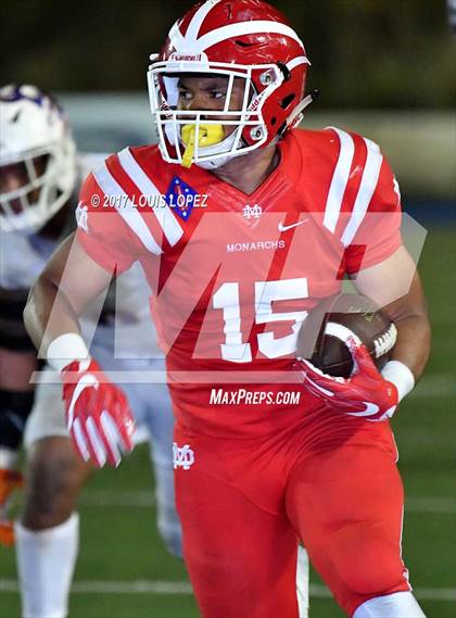 Thumbnail 2 in Bishop Gorman @ Mater Dei photogallery.