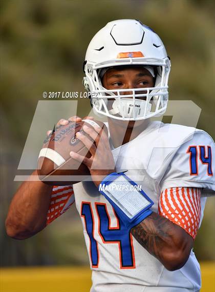 Thumbnail 3 in Bishop Gorman @ Mater Dei photogallery.