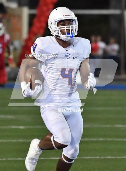 Thumbnail 2 in Bishop Gorman @ Mater Dei photogallery.