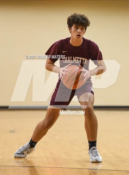 Thumbnail 3 in Chalmette @ Holy Cross photogallery.