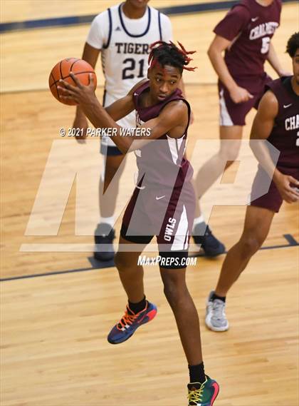 Thumbnail 2 in Chalmette @ Holy Cross photogallery.