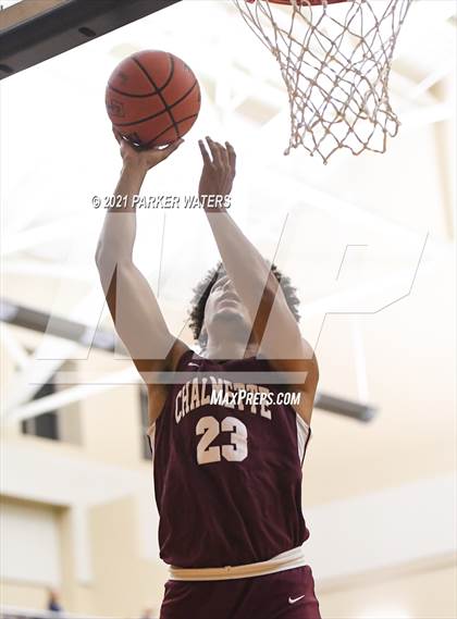 Thumbnail 2 in Chalmette @ Holy Cross photogallery.