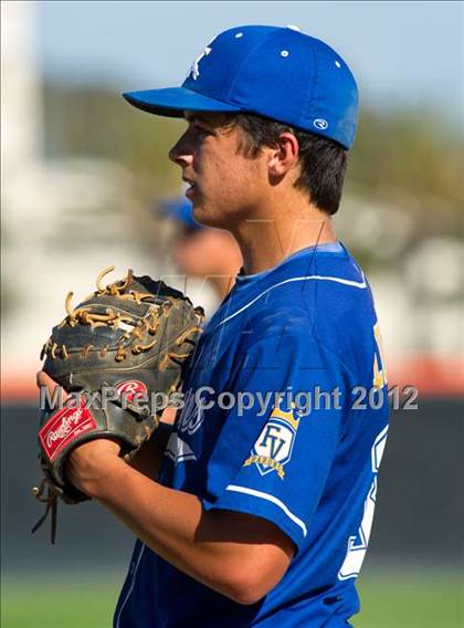 Thumbnail 1 in Fountain Valley @ Huntington Beach photogallery.