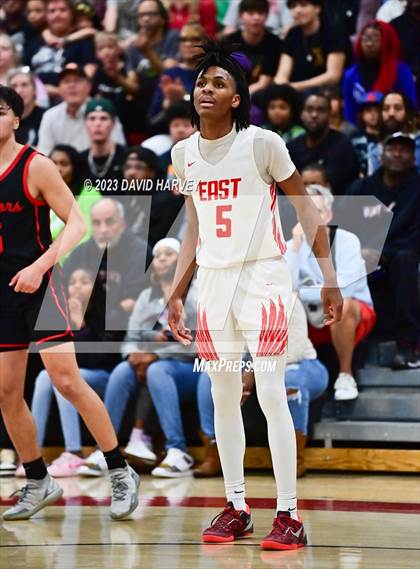 Thumbnail 2 in Eaglecrest vs Denver East (CHSAA 6A Round 2 Playoff) photogallery.