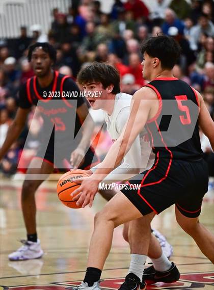 Thumbnail 3 in Eaglecrest vs Denver East (CHSAA 6A Round 2 Playoff) photogallery.
