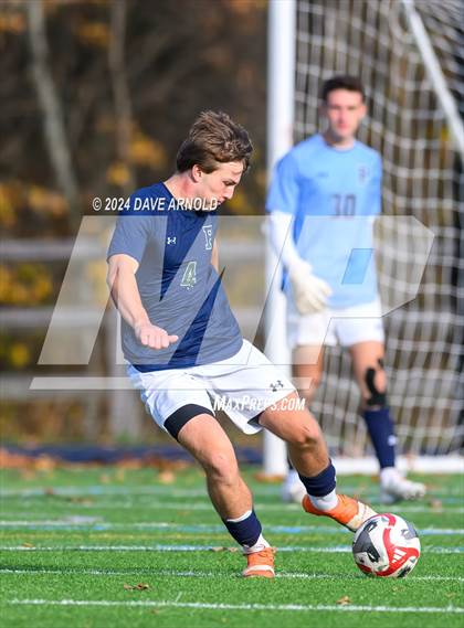 Thumbnail 1 in Holderness @ Pingree photogallery.
