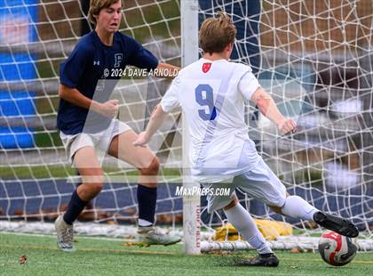 Thumbnail 3 in Holderness @ Pingree photogallery.
