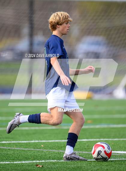 Thumbnail 2 in Holderness @ Pingree photogallery.